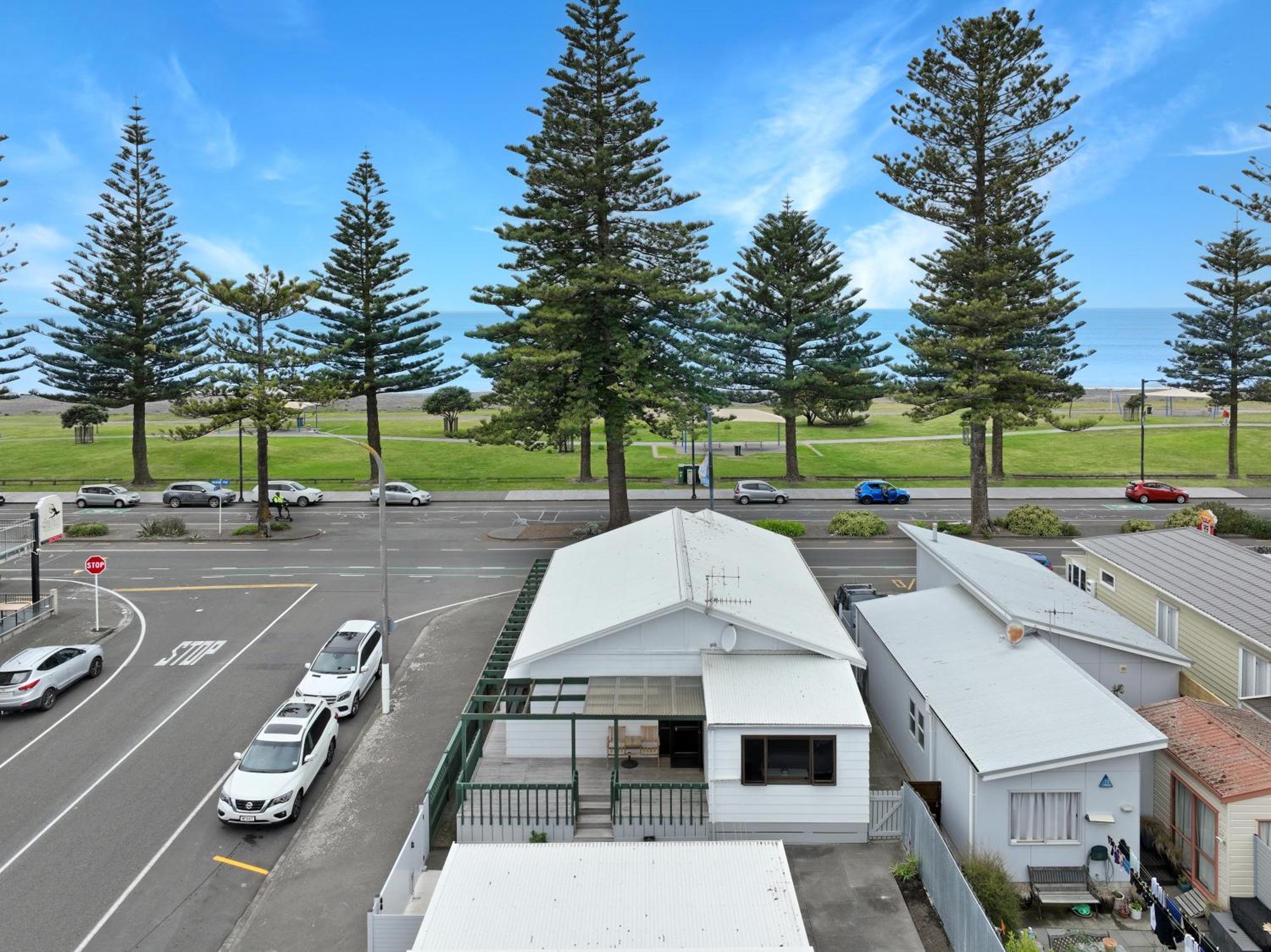 The Nautilus Hotel Napier Luaran gambar Aerial view of the park